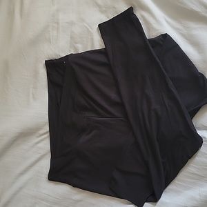 NWOT / NOBO / No Boundaries Black Leggings